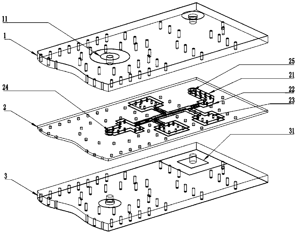 Strip line structure for low-pass filter, low-pass filter, and communication device and system