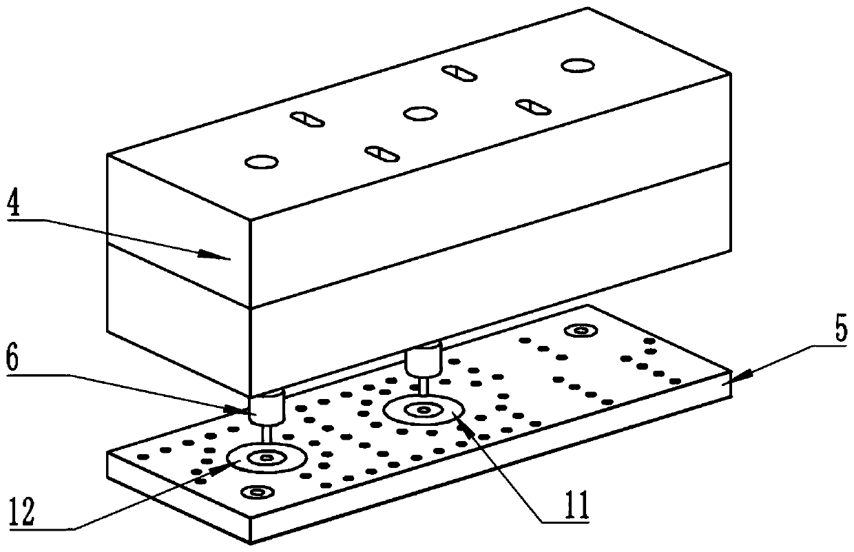 Strip line structure for low-pass filter, low-pass filter, and communication device and system