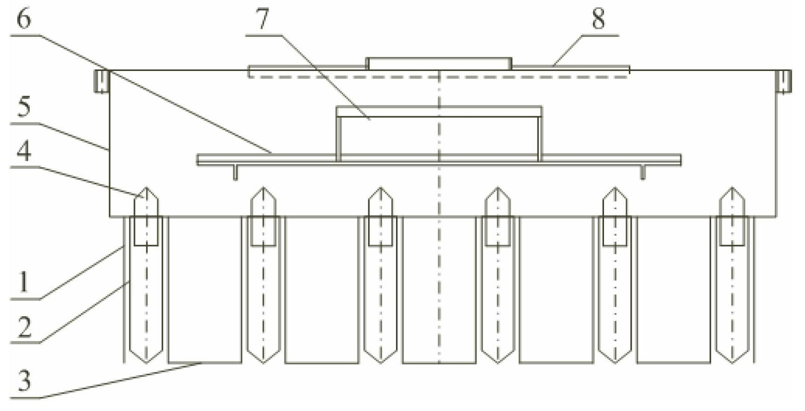 Tank-tank type liquid distributor