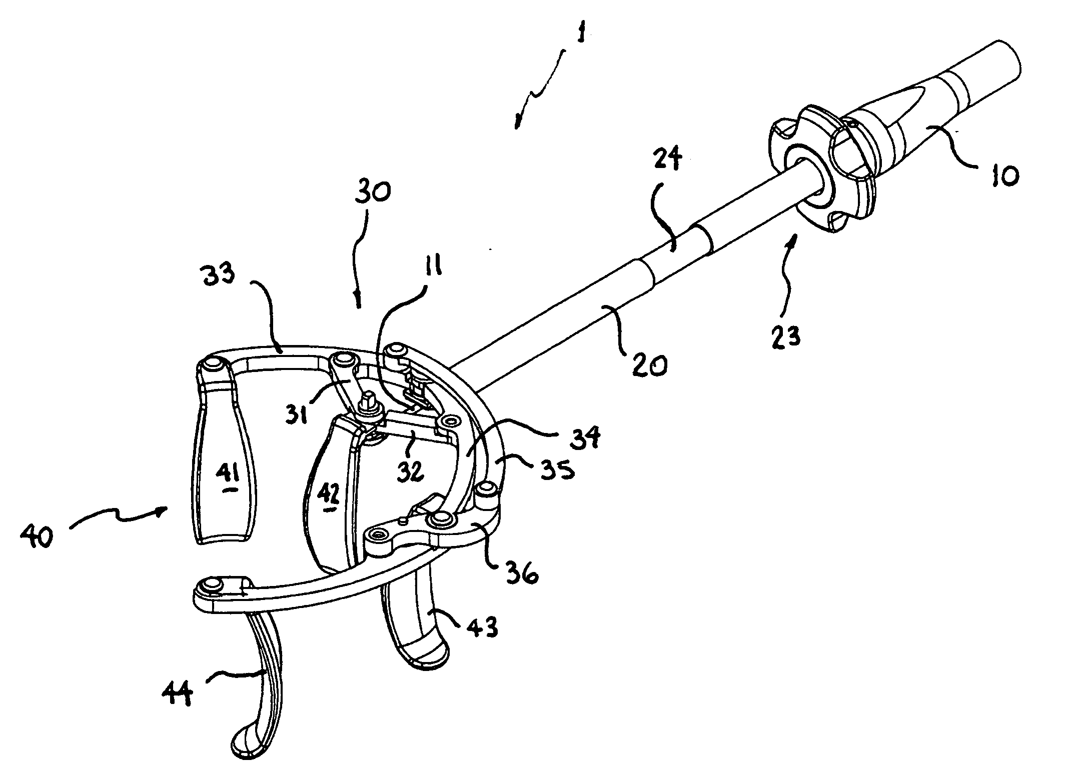 Adaptable tissue retractor with plurality of movable blades