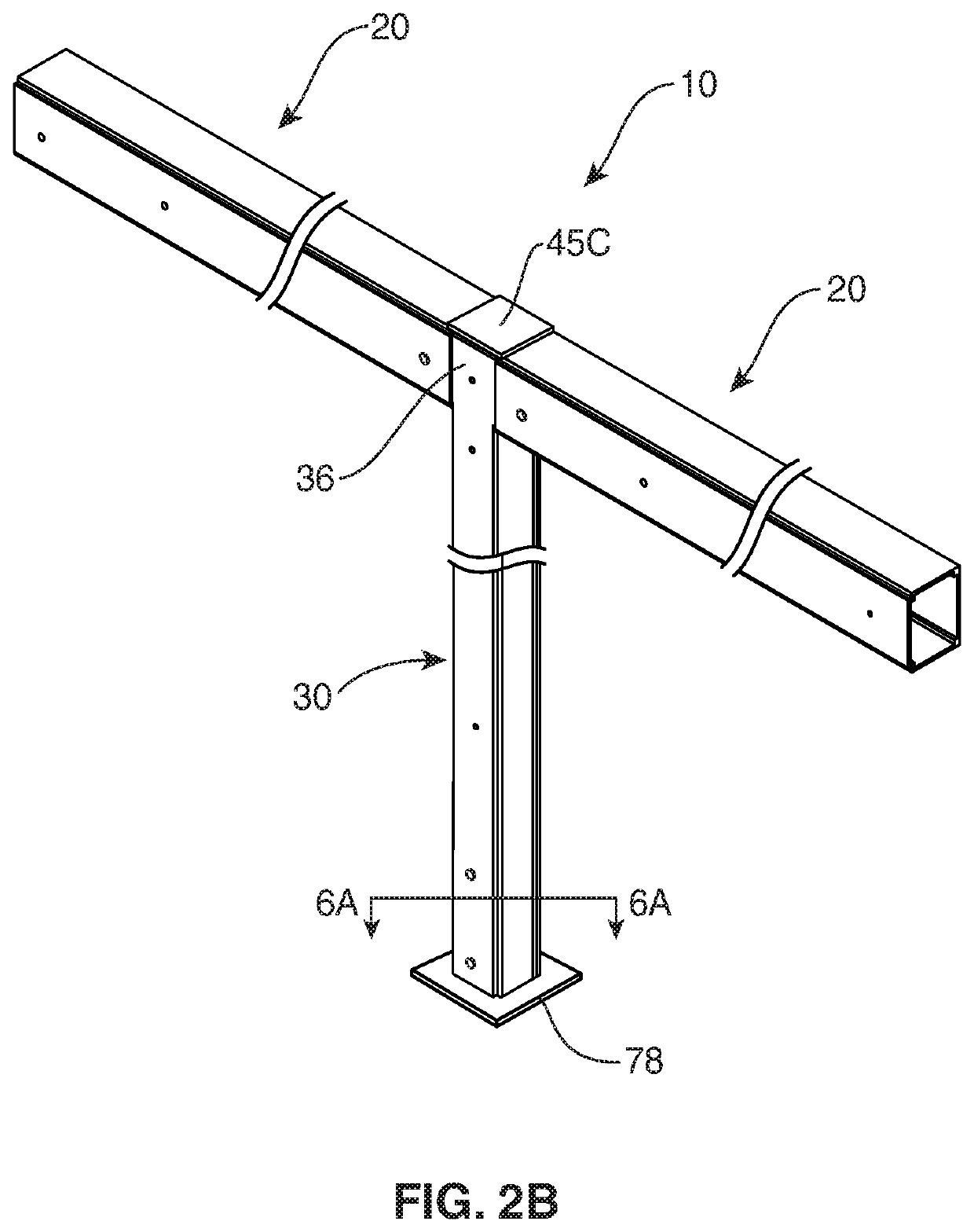 Screen support assembly with wide lateral support efficiency