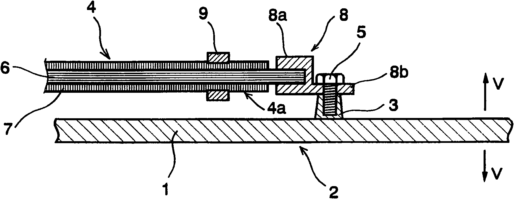 Vibration suppressing structure