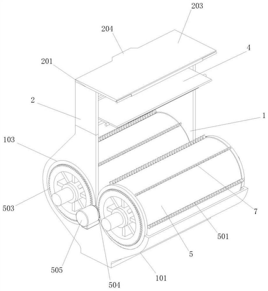 Waste crushing and recycling device for injection molding machining