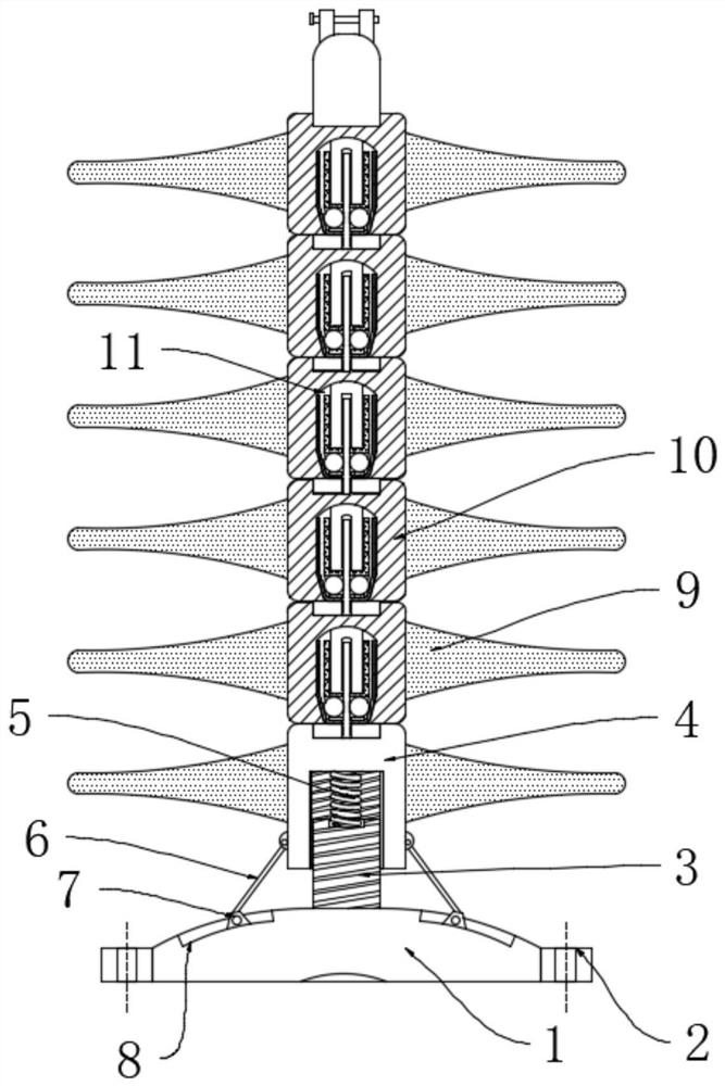 A splicing type ceramic insulator with reinforcing rib structure