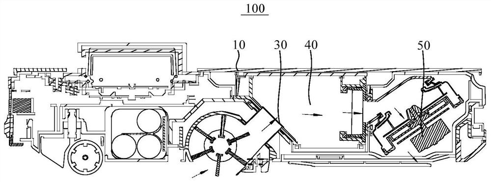 Cleaning device and suction port monitoring method, monitoring device and controller