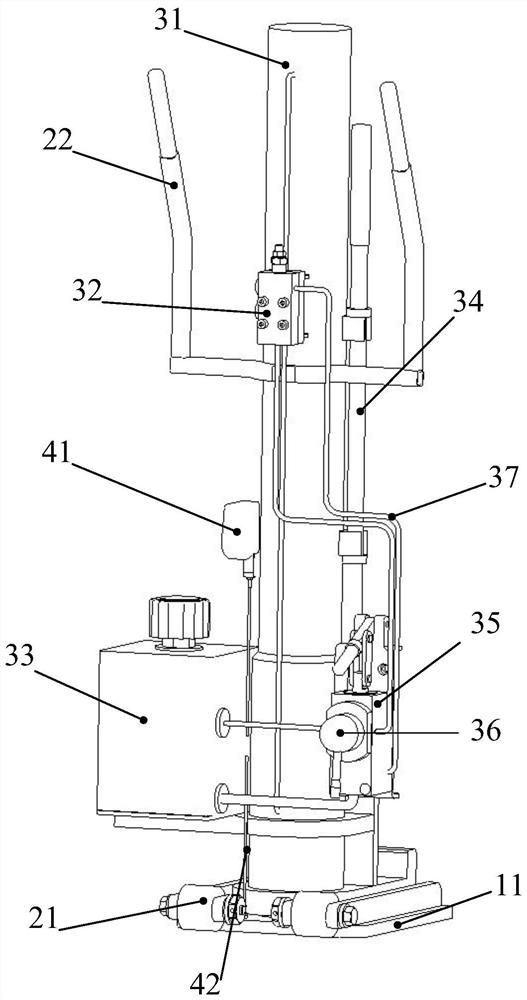 Wide-range height-adjustable hydraulic lifting device and control method thereof