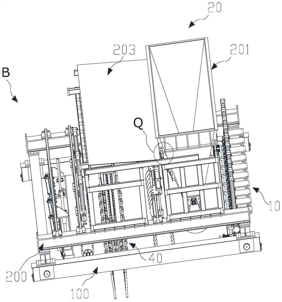 Production method and production equipment of variable cross-section precast pile