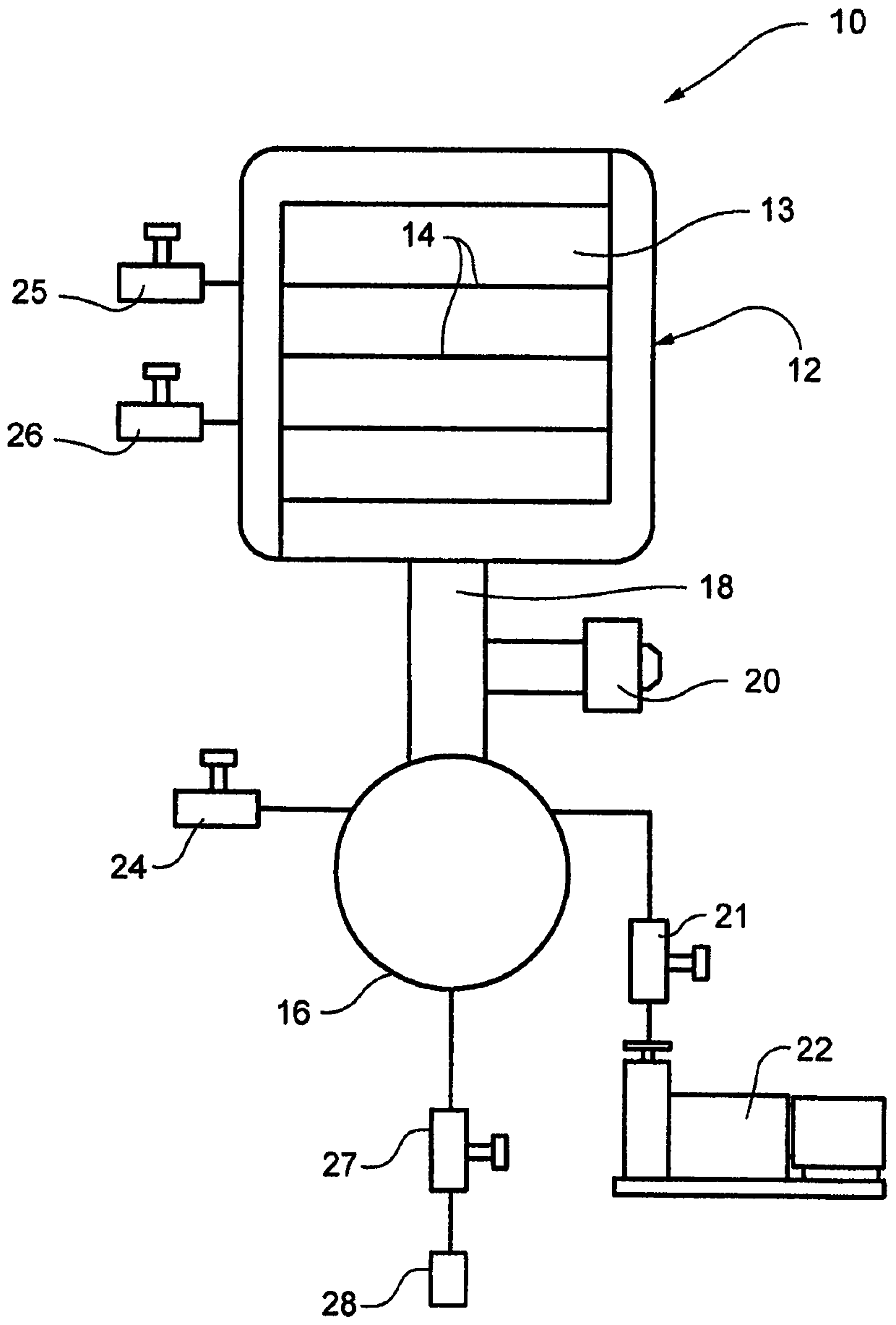 Controlled nucleation during freezing step of freeze drying cycle using pressure differential ice crystals distribution from condensed frost