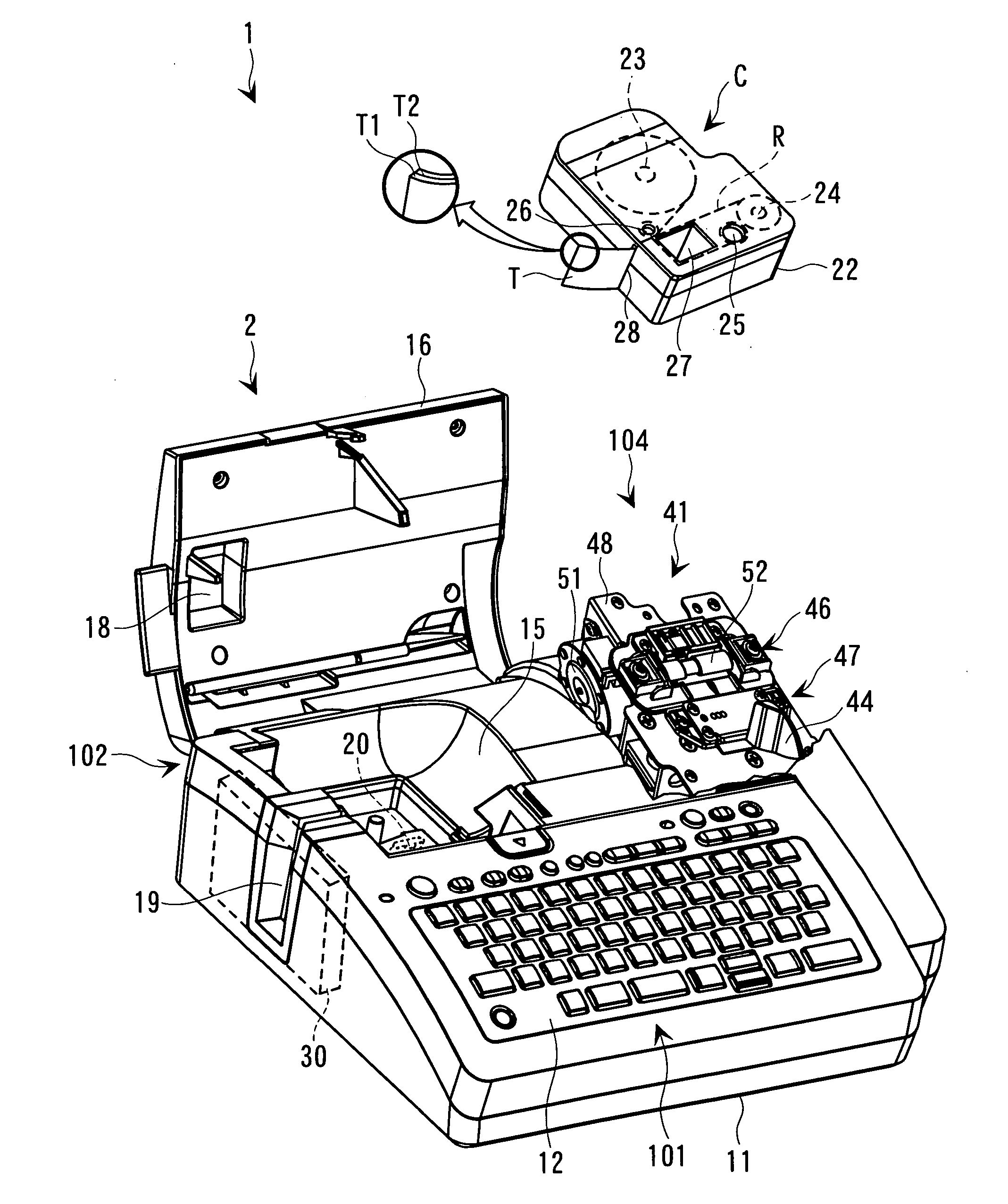 Method of forming label with label forming apparatus, and label forming apparatus