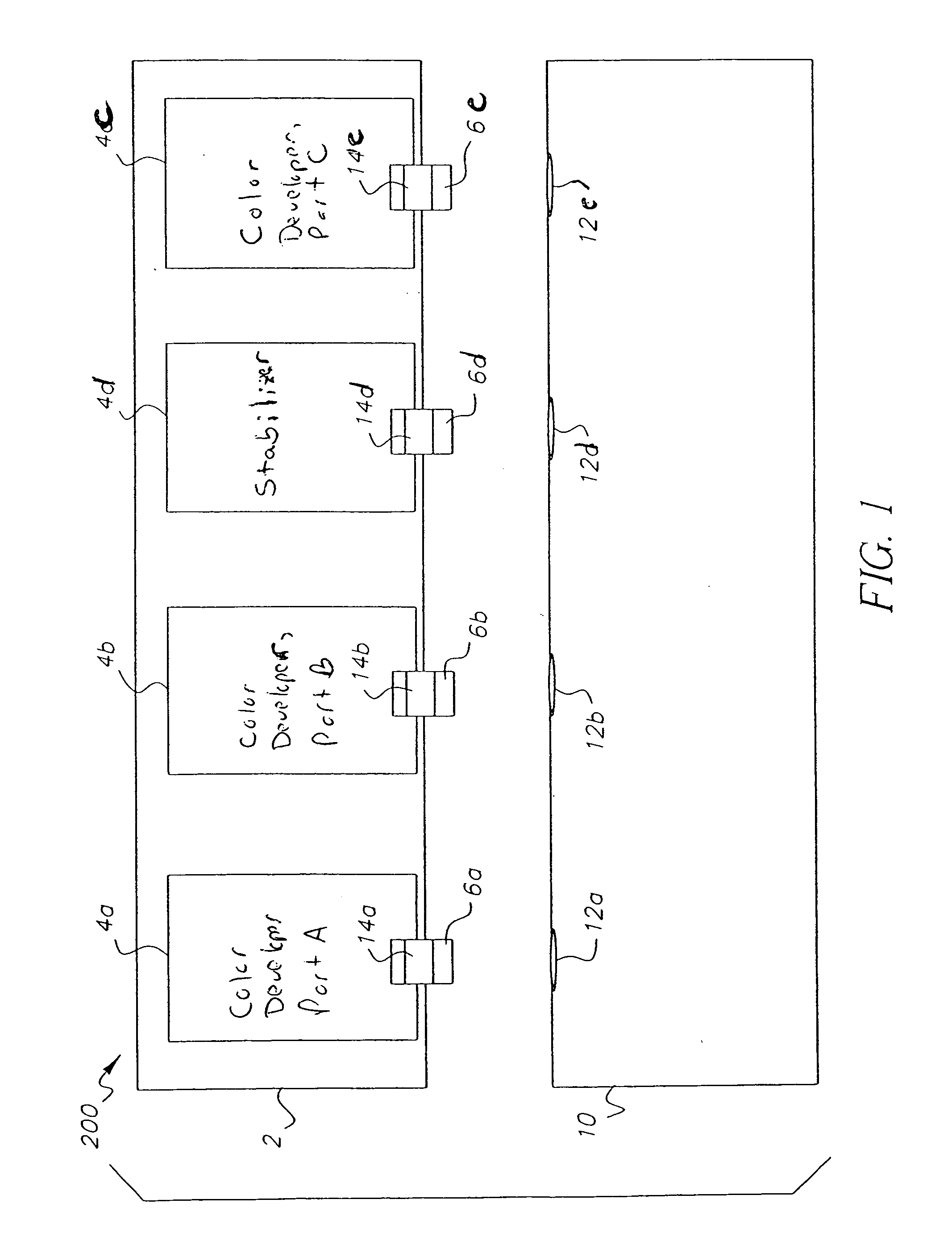 Photographic processing arrangement and a processing solution supply cartridge for the processing arrangement