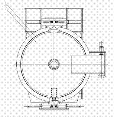 Device for quickly opening door in chemical fire explosion safety test chamber