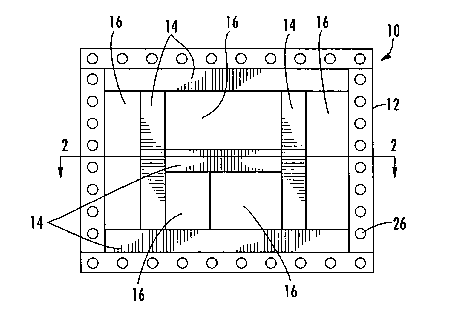 Apparatus and system for welding preforms and associated method