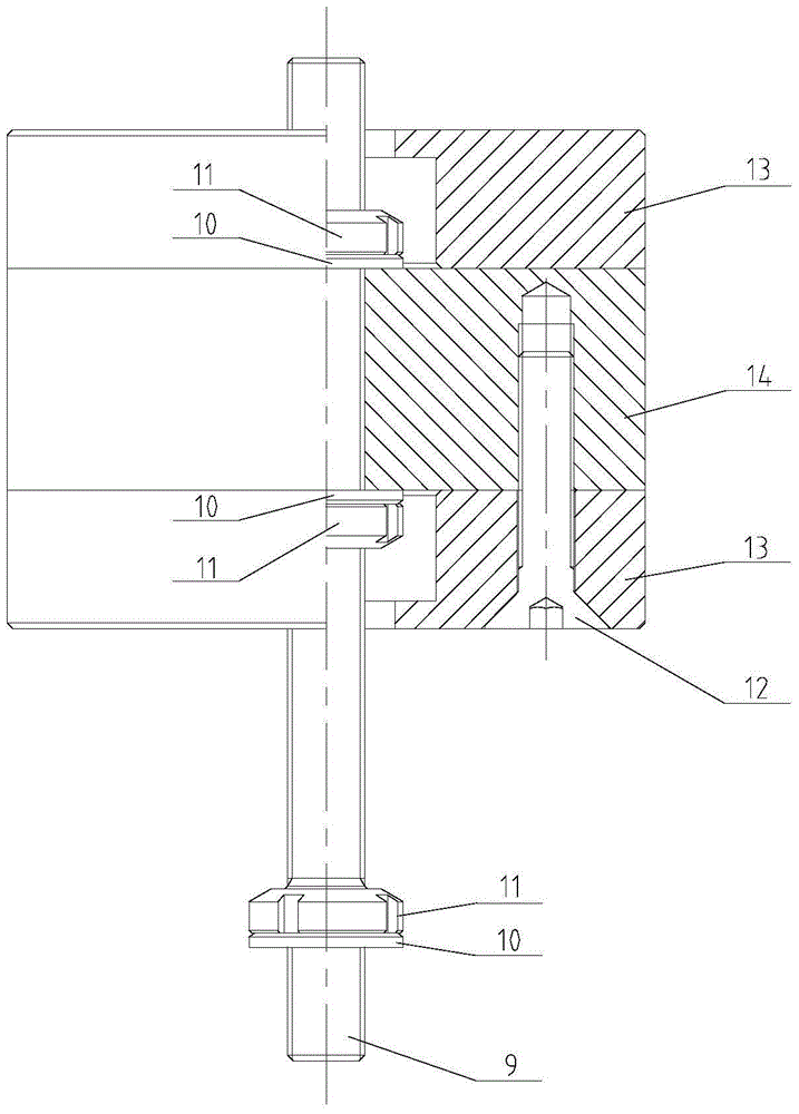 A pipeline vibration-absorbing clamp with adjustable direction