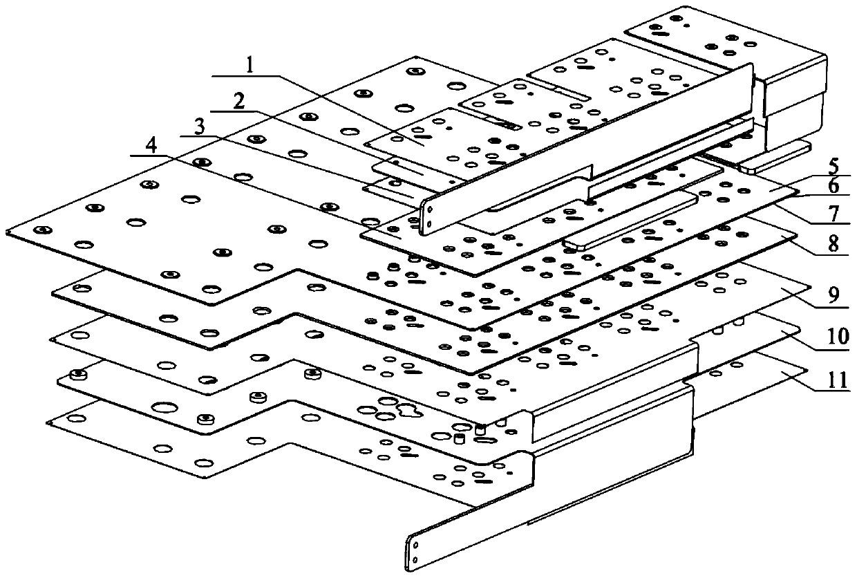 A composite busbar suitable for igbt parallel connection
