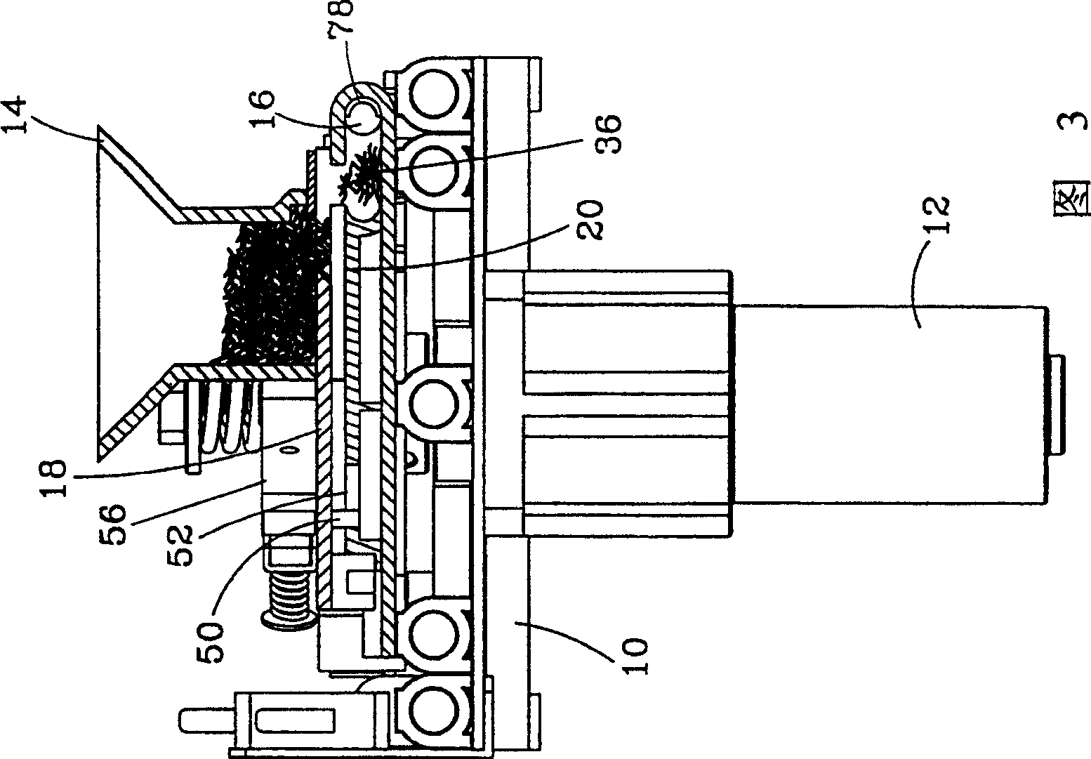 A method of extruding cut tobacco into cigarette pipes and a cut tobacco extruder thereof