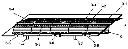 Substrate fermentation device with interlayer, gas chimneys and movable bottom doors