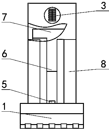 Adjustable type shovel bucket mechanism with coupled traction device and chain drum