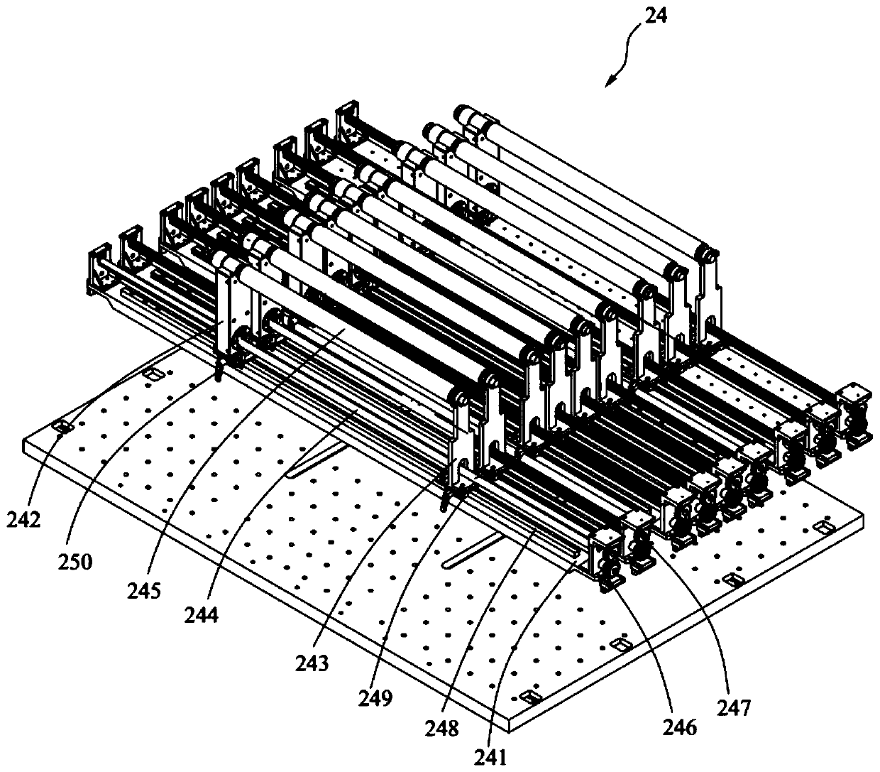 Forming device