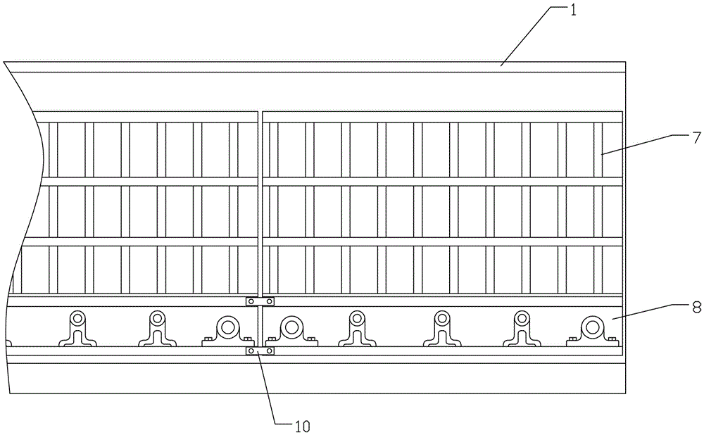 Box self-unloading device