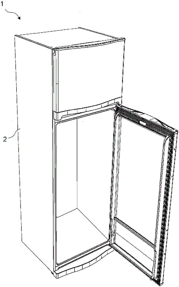 Cooling device comprising a rear wall having an outer surface made of fibrous material