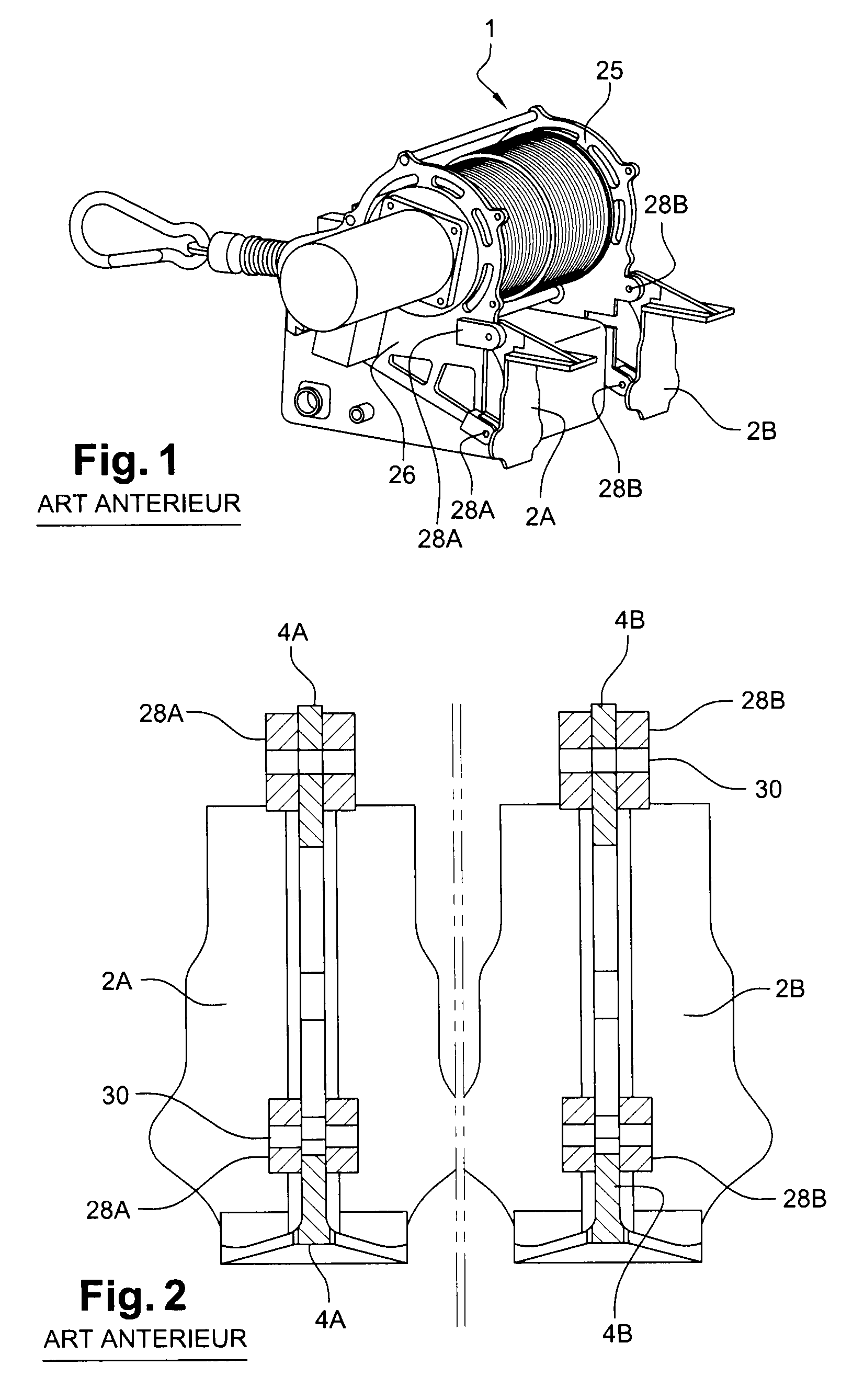 Attachment interface device for attaching mobile equipment to an aircraft structure