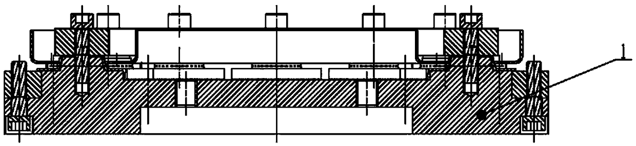 Vacuum brazing fixture and method for flame tube head assembly