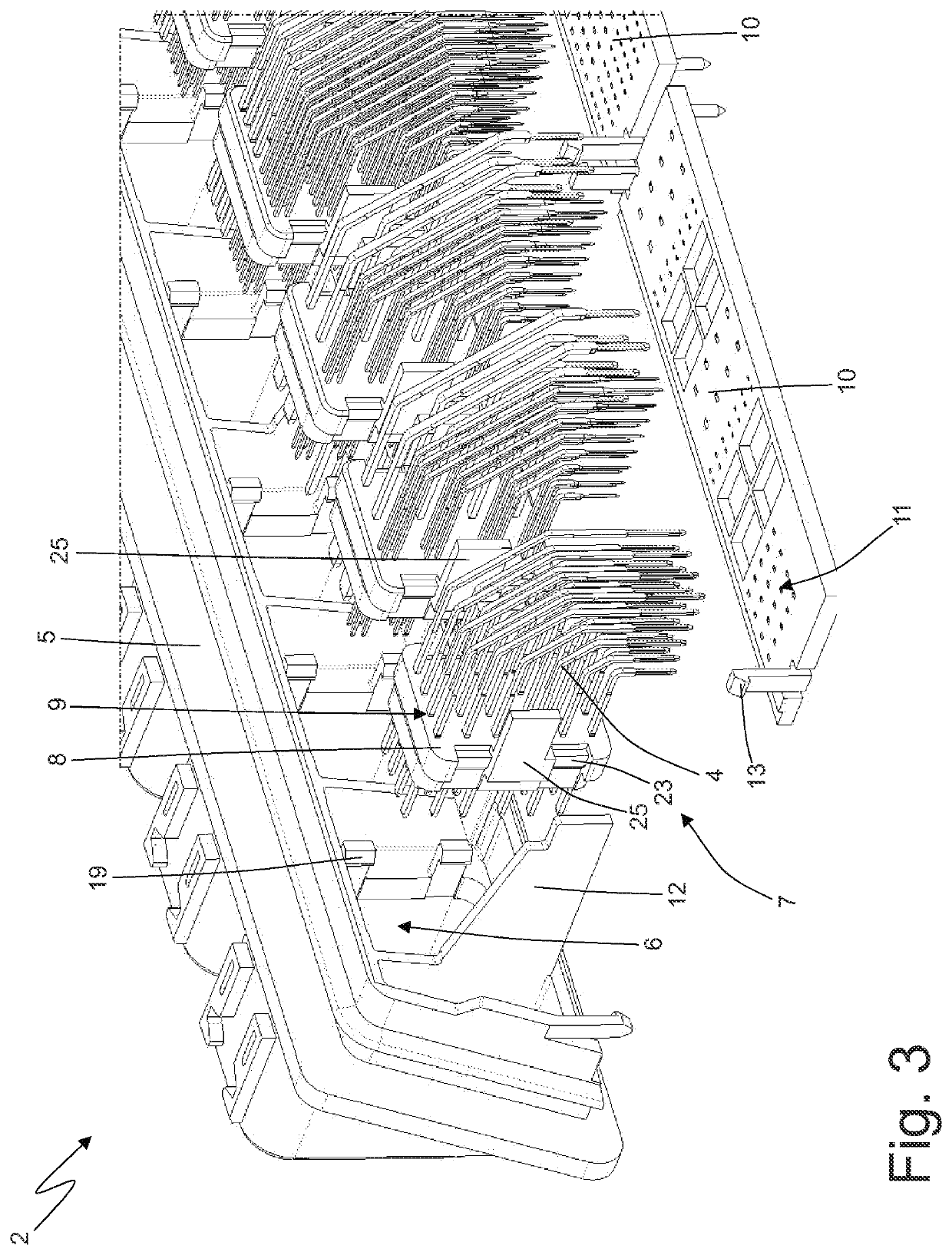 Pin header connector