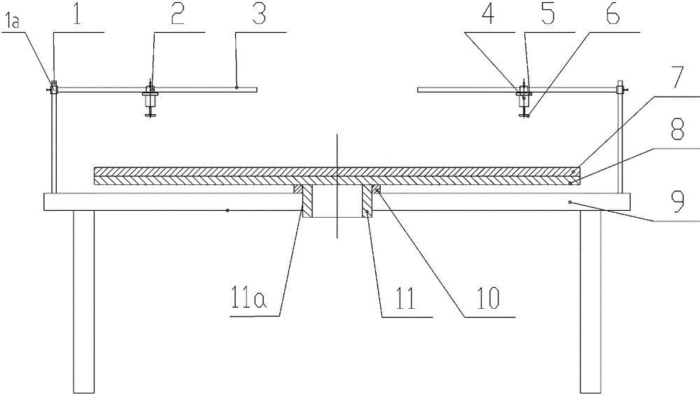 A thin plate welding deformation control device