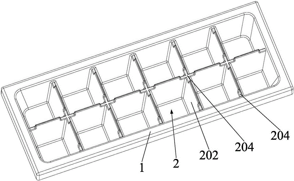 Ice making disc and refrigerator thereof