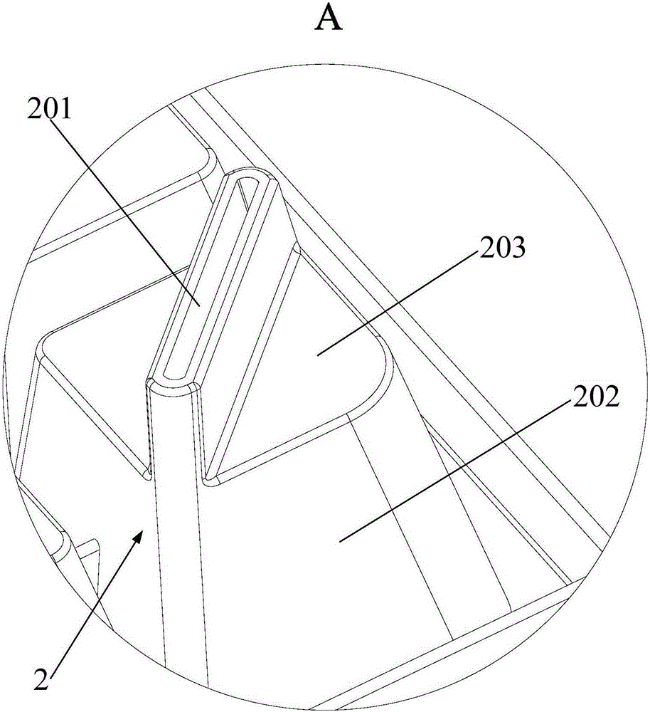 Ice making disc and refrigerator thereof