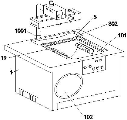 Rolling type medical instrument cleaning device