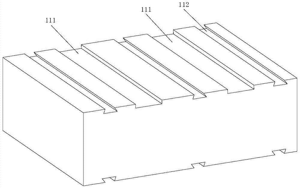 Cuttable thermal insulation and fireproof decorative board and preparation method thereof