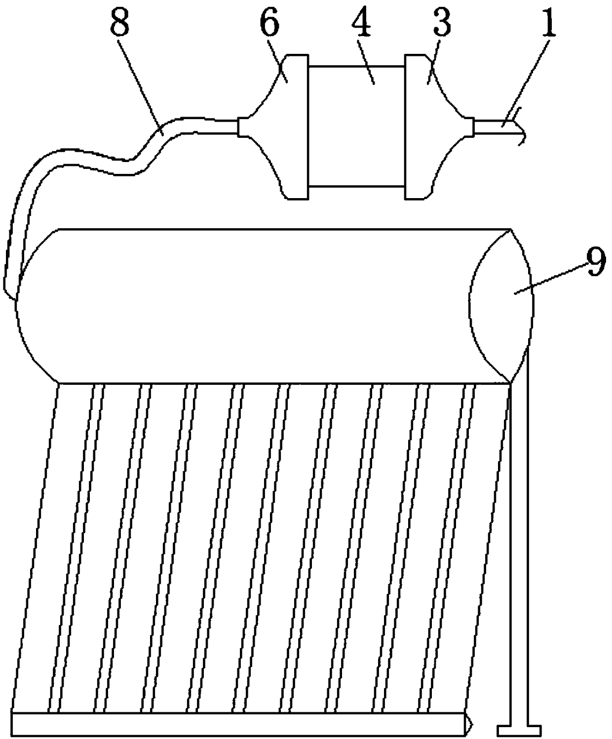 Solar water heater water inlet port with anti-blocking function