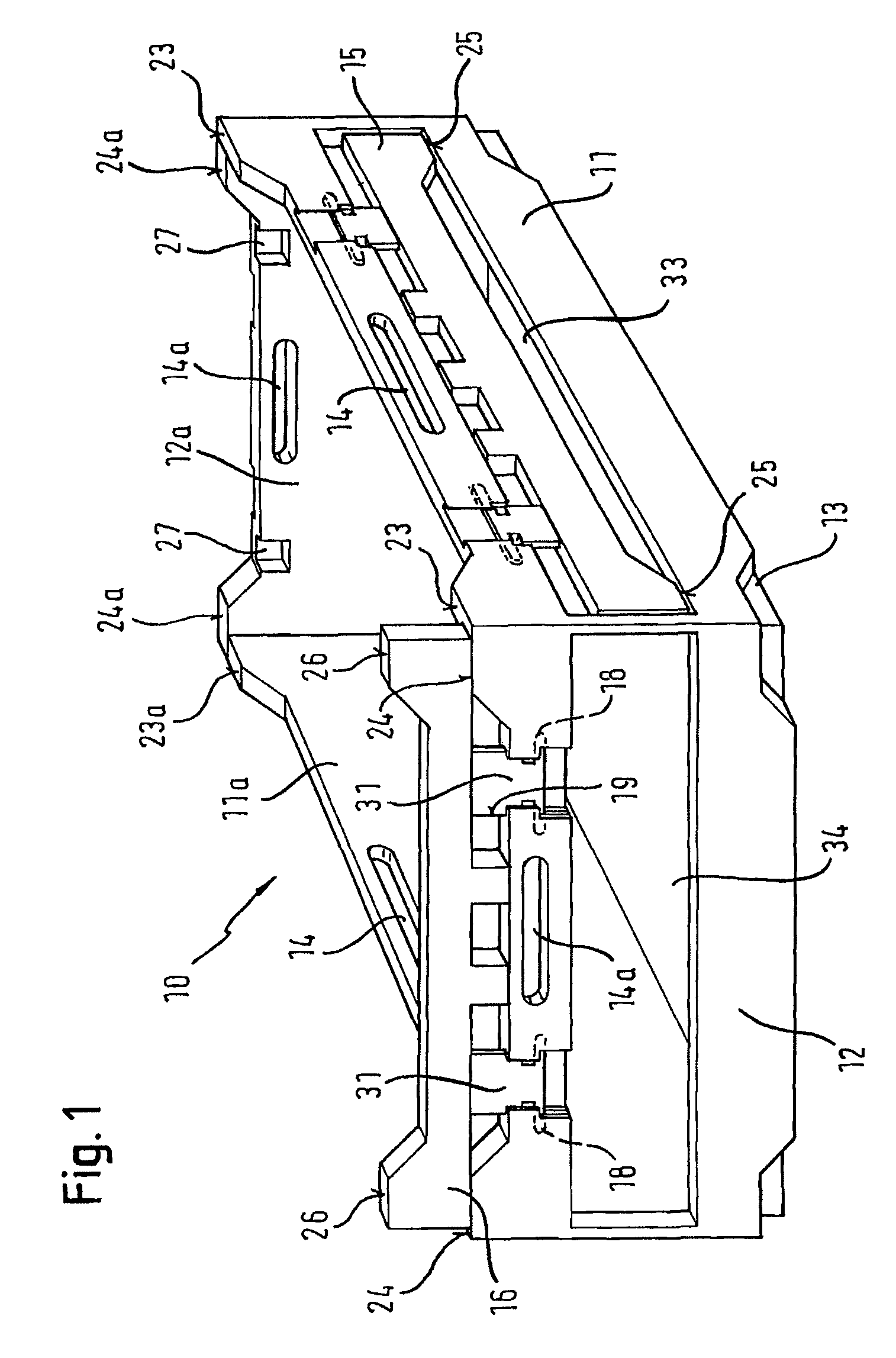 Transport container system with sidewall attachment elements for increasing the transport capacity