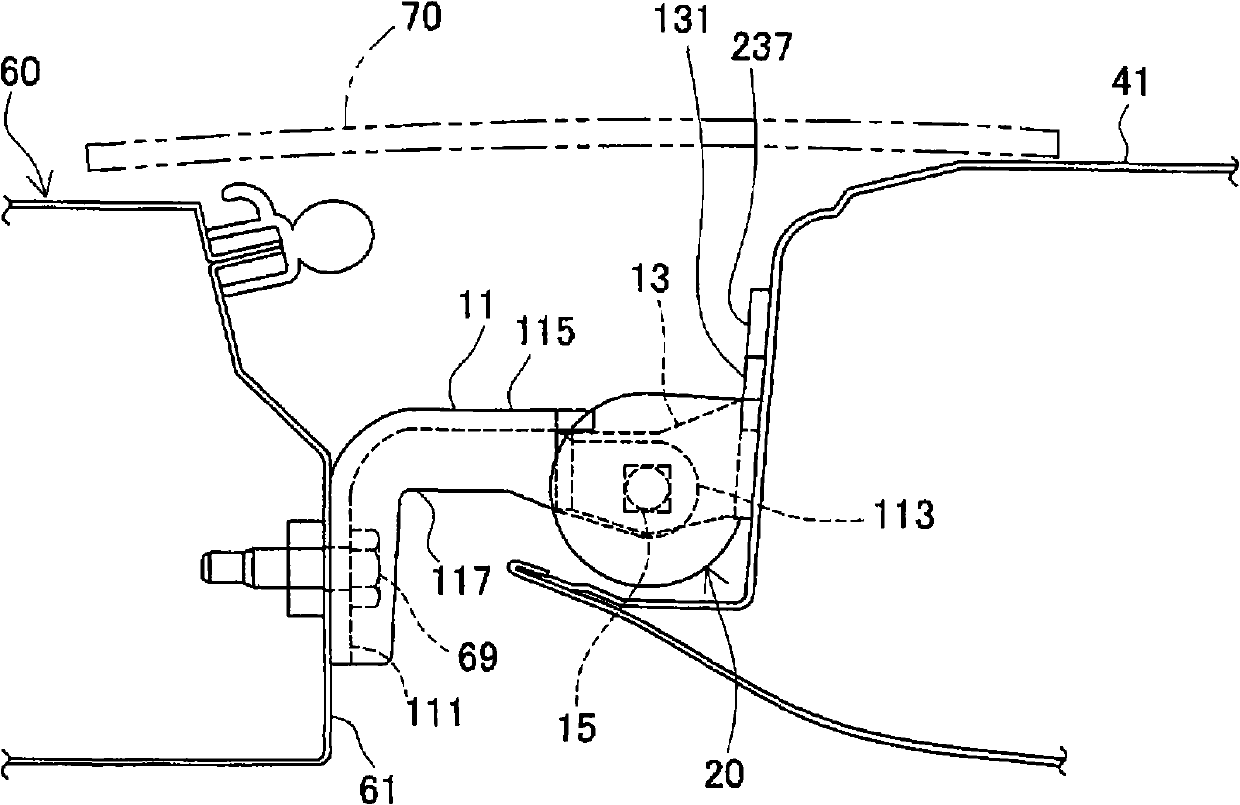 Door opening/closing device for vehicle
