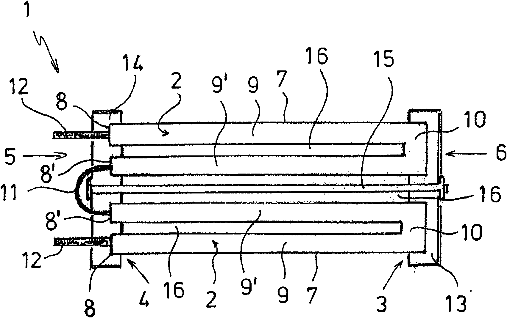 Electric resistance heat element for a heating device for heating a flowing gaseous medium