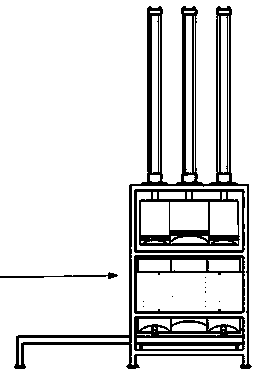 Extruding type silkworm cooking feed extrusion device and use method thereof