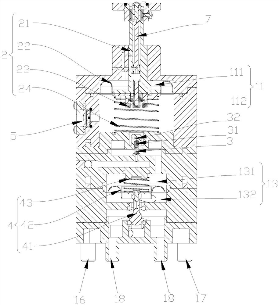 Manual control magnetic attraction opening and closing type controller