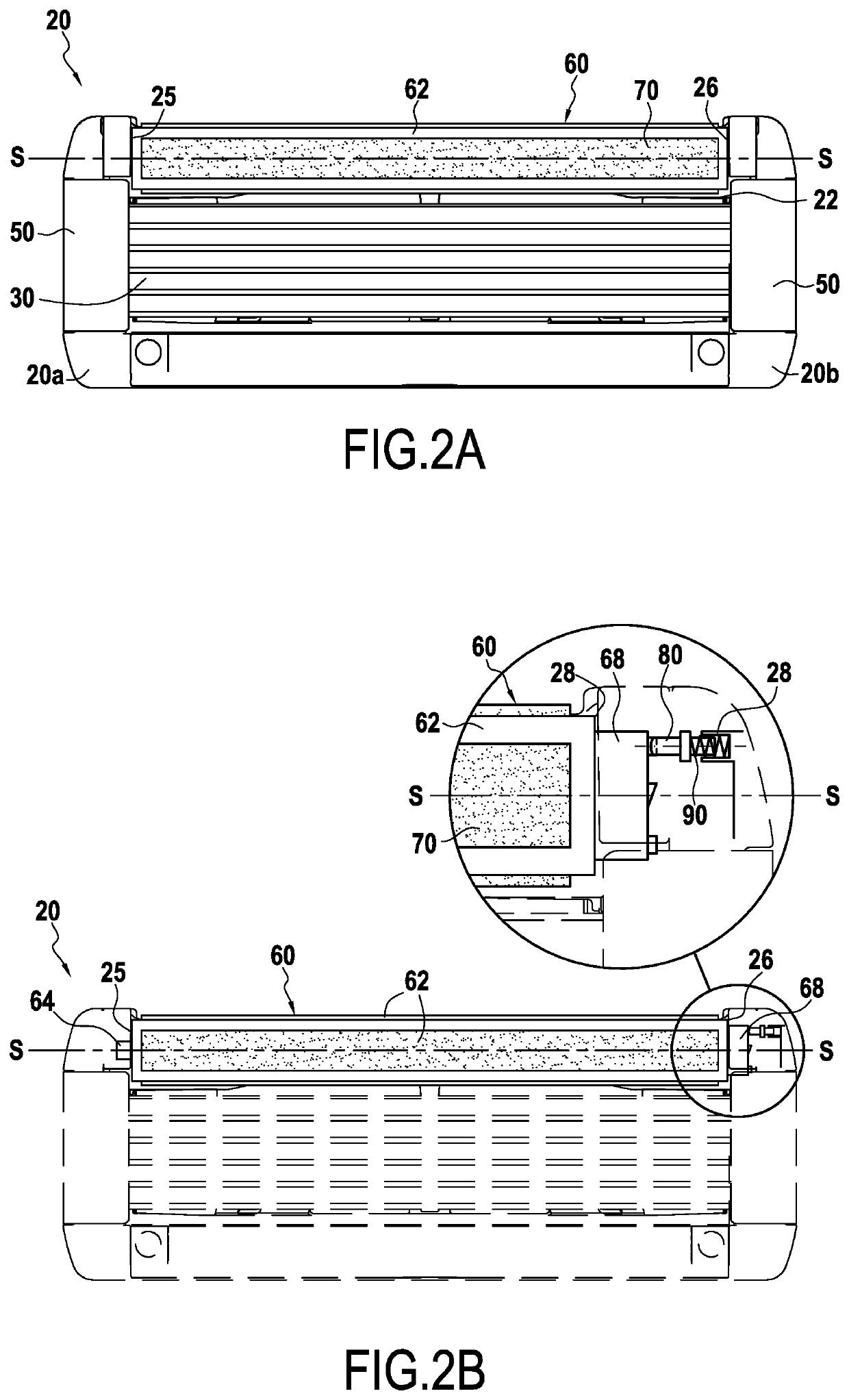 Blade assemblies with lubricating elements