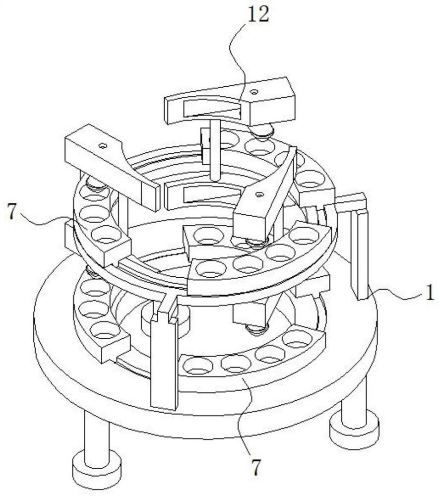 Centrifugal grain packaging equipment based on screening assembly
