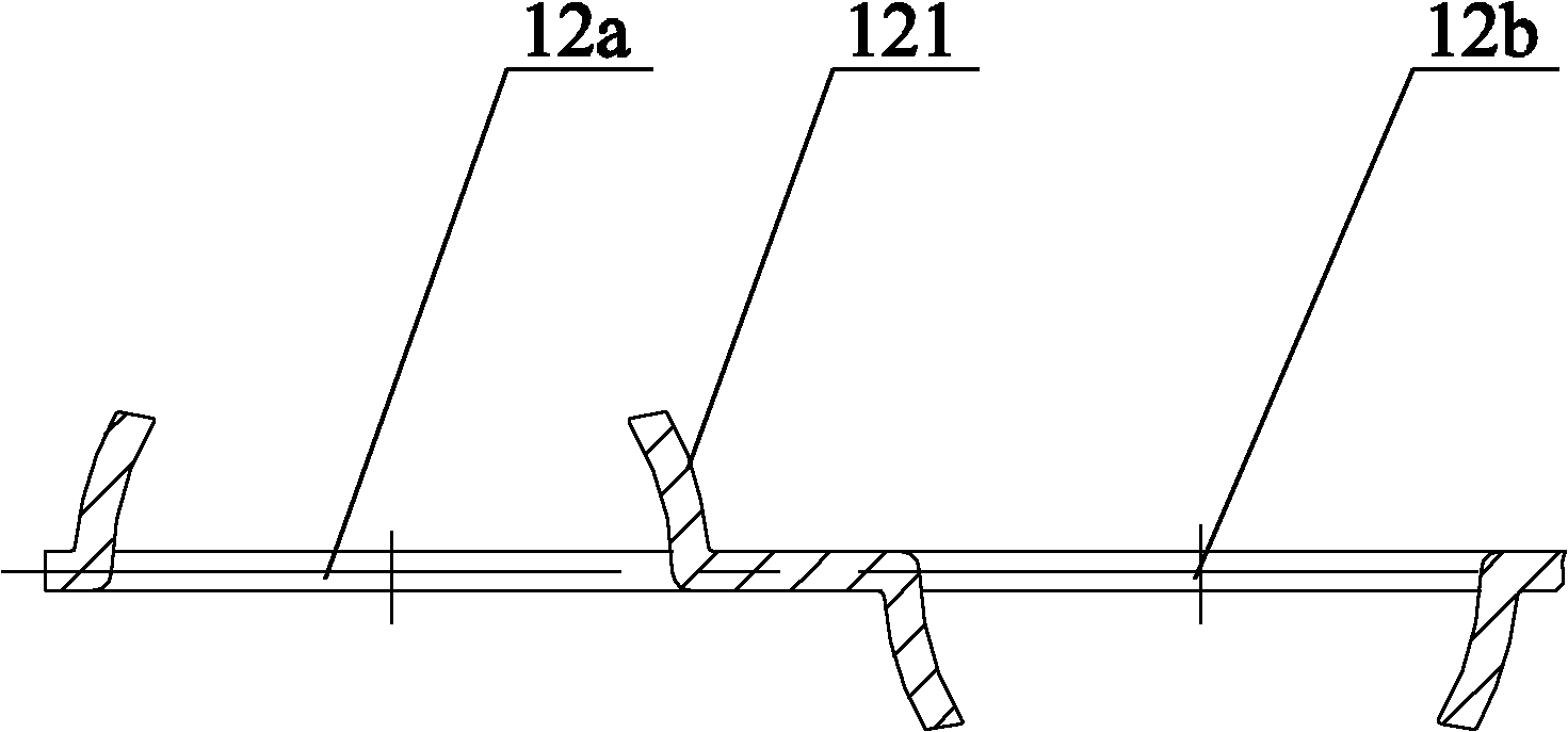 Bearing and retainer thereof