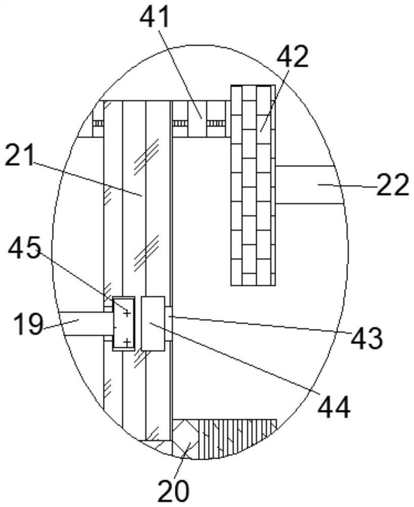 Air compressor air outlet auxiliary device for removing water vapor in compressed air