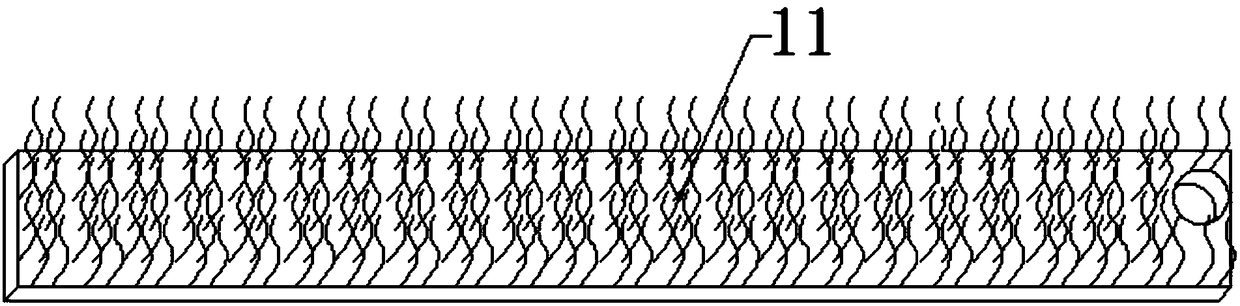 Bucket elevator with automatic cleaning function