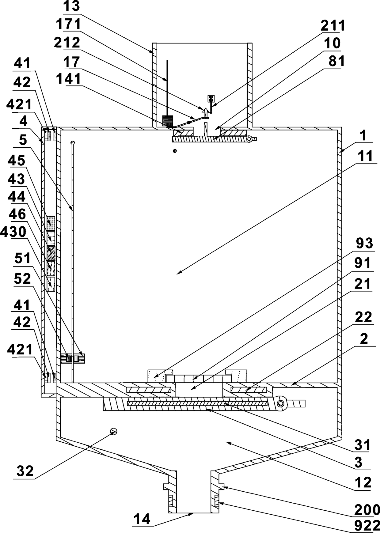 Automatic liquid-discharge drainage device