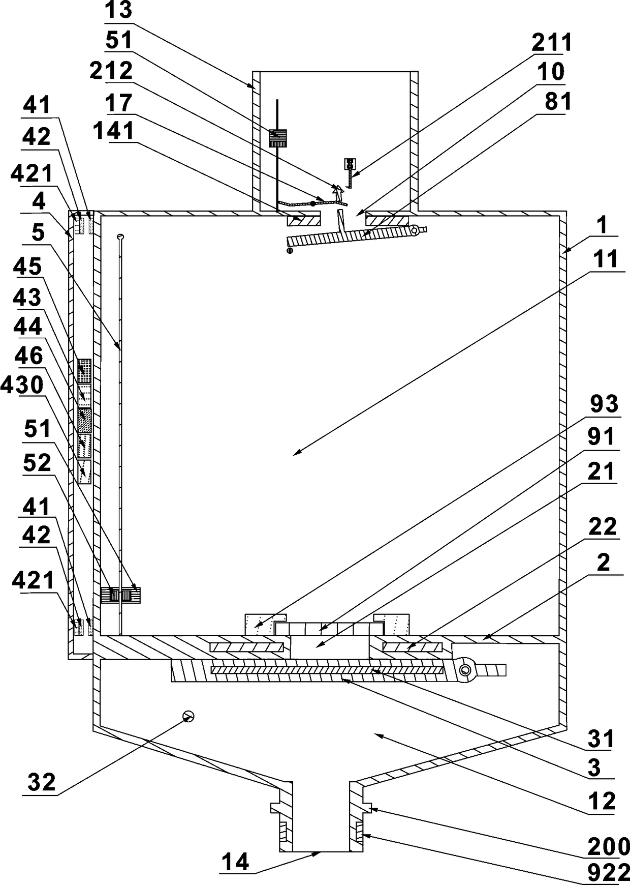 Automatic liquid-discharge drainage device