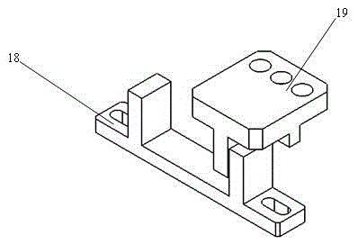 Double-crystal monochromator crystal switching mechanism