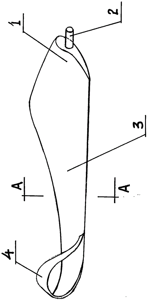 High-performance wind turbine blade with ring wing on blade tip