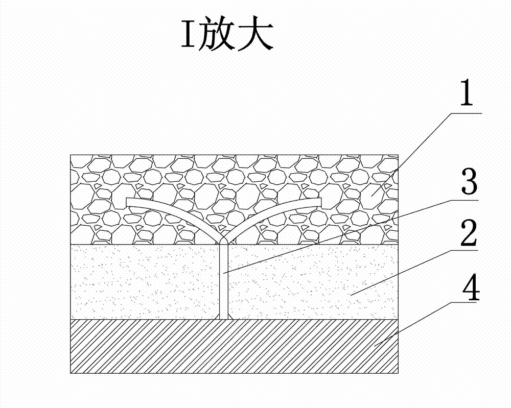 Fire-resistant liner for warm air pipeline and paving method thereof