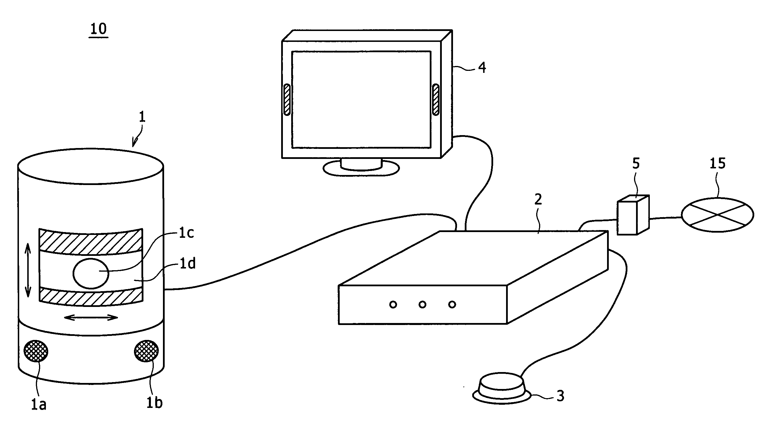 Sound source direction detecting apparatus, sound source direction detecting method, and sound source direction detecting camera