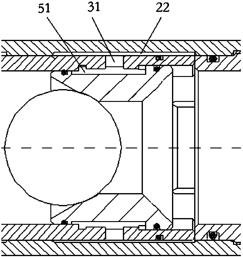 Fracturing sliding sleeve and fracturing pipe string including fracturing sliding sleeve